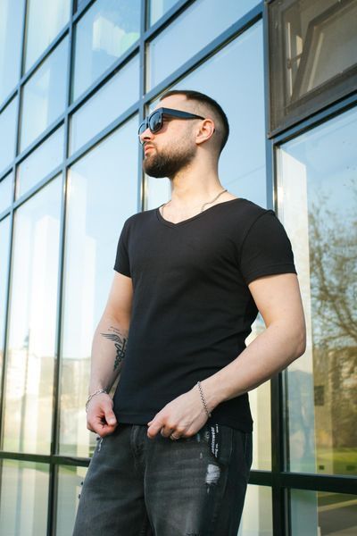 Чоловіча футболка з V-вирізом (Турецький кулір) - Premium Cotton Чорна S 1607686166-01 фото