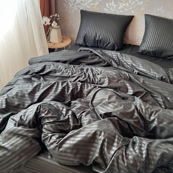 Постільна білизна Miomare Сатин-страйп Black Onyx (75% бавовна) - Чорний MM chern pivtora70 фото